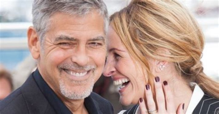 
George Clooney And Julia Roberts’ Kissing Scene Required Shocking Number Of Takes 