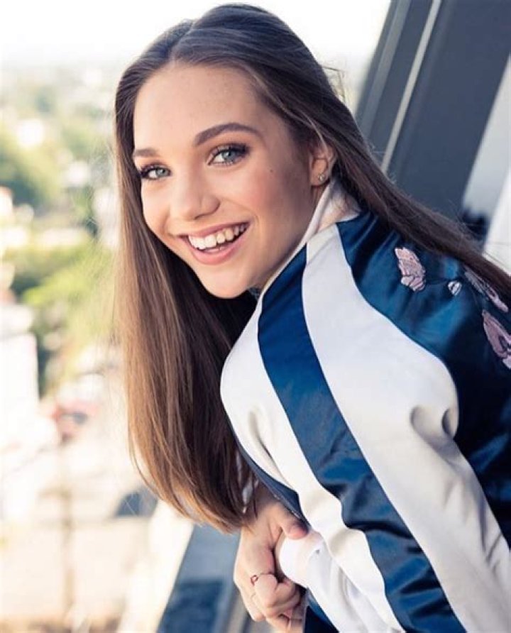 Kenzie Ziegler Height, Weight, Net Worth, Age, Birthday, Wikipedia, Who, Nationality, Biography
