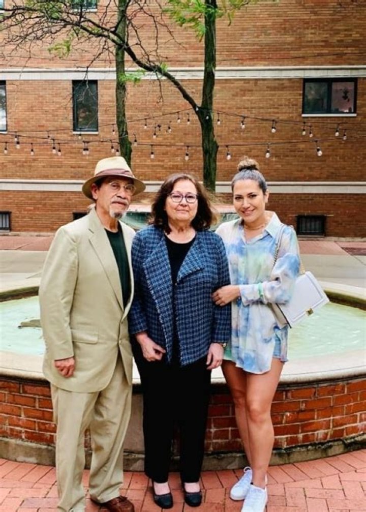 
Mallory Zapata Height, Weight, Net Worth, Age, Birthday, Wikipedia, Who, Nationality, Biography 