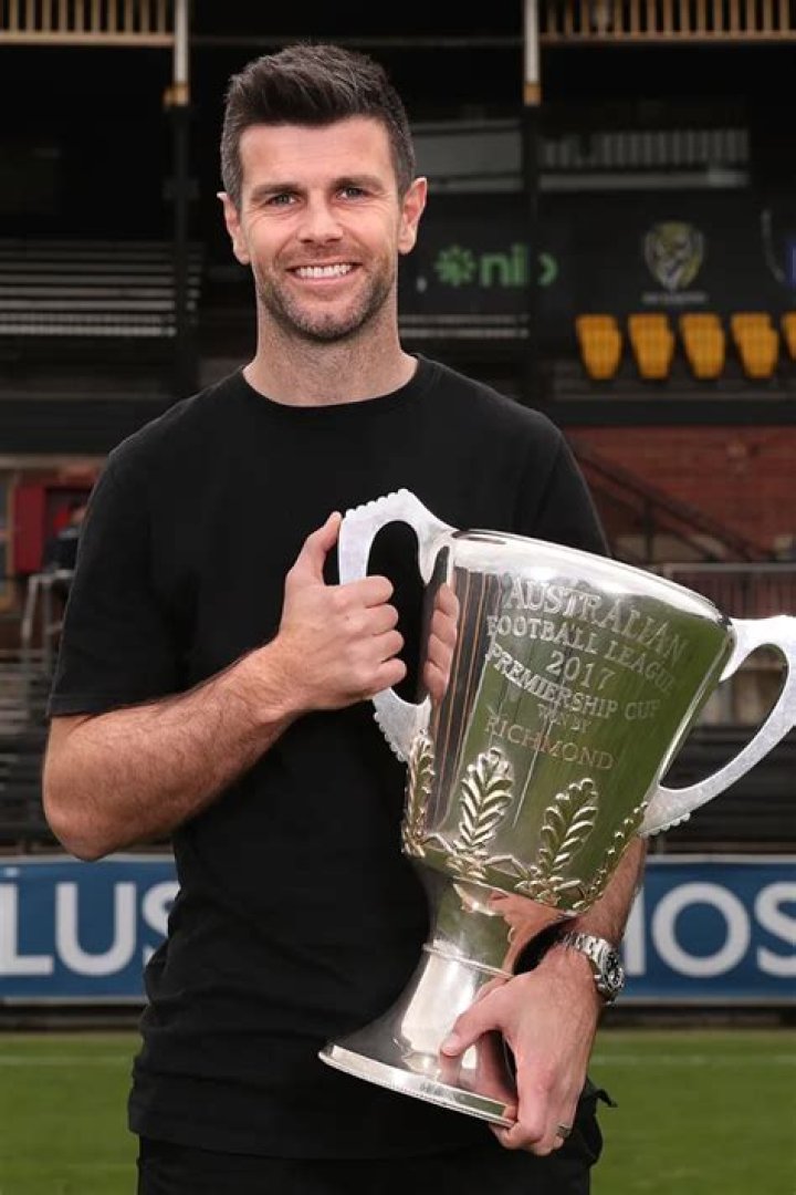 
Trent Cotchin Height, Weight, Net Worth, Age, Birthday, Wikipedia, Who, Nationality, Biography 