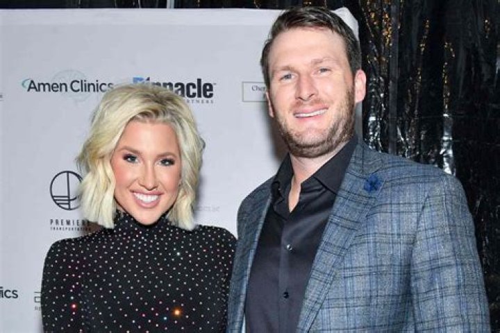 
Who Is Savannah Chrisley Dating? Who Is Savannah Chrisley’s Boyfriend? 